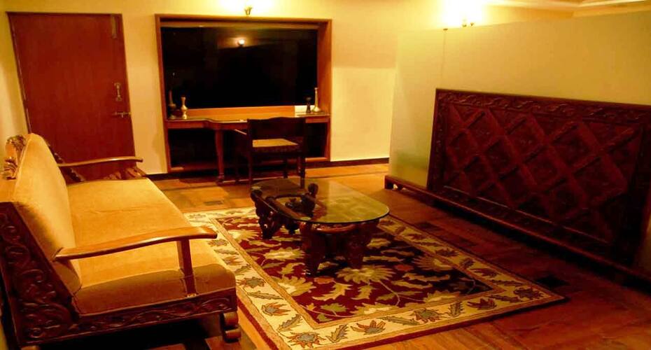 Jewelz6 Hotel, Pune 3